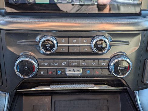 Used 2022 Ford F150 Platinum w/ Equipment Group 701A High image 32