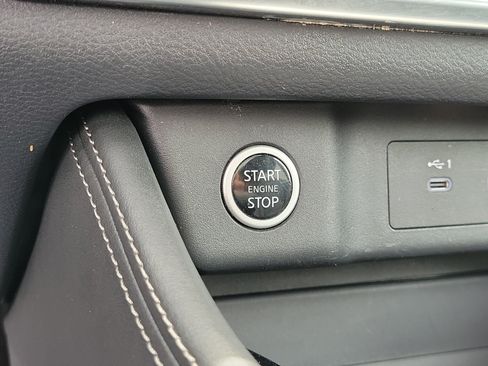 Certified 2021 Nissan Rogue SL AWD/4WD image 13