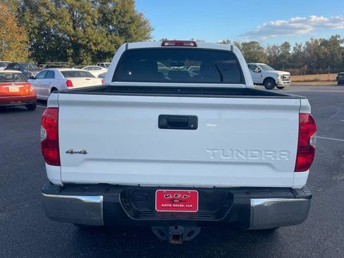Used 2014 Toyota Tundra SR5 image 5