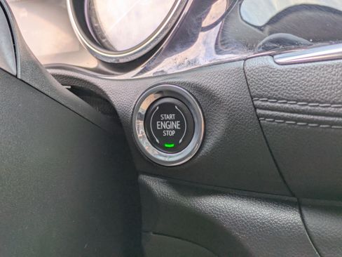 Used 2023 Buick Encore GX Essence w/ Experience Buick Package image 29