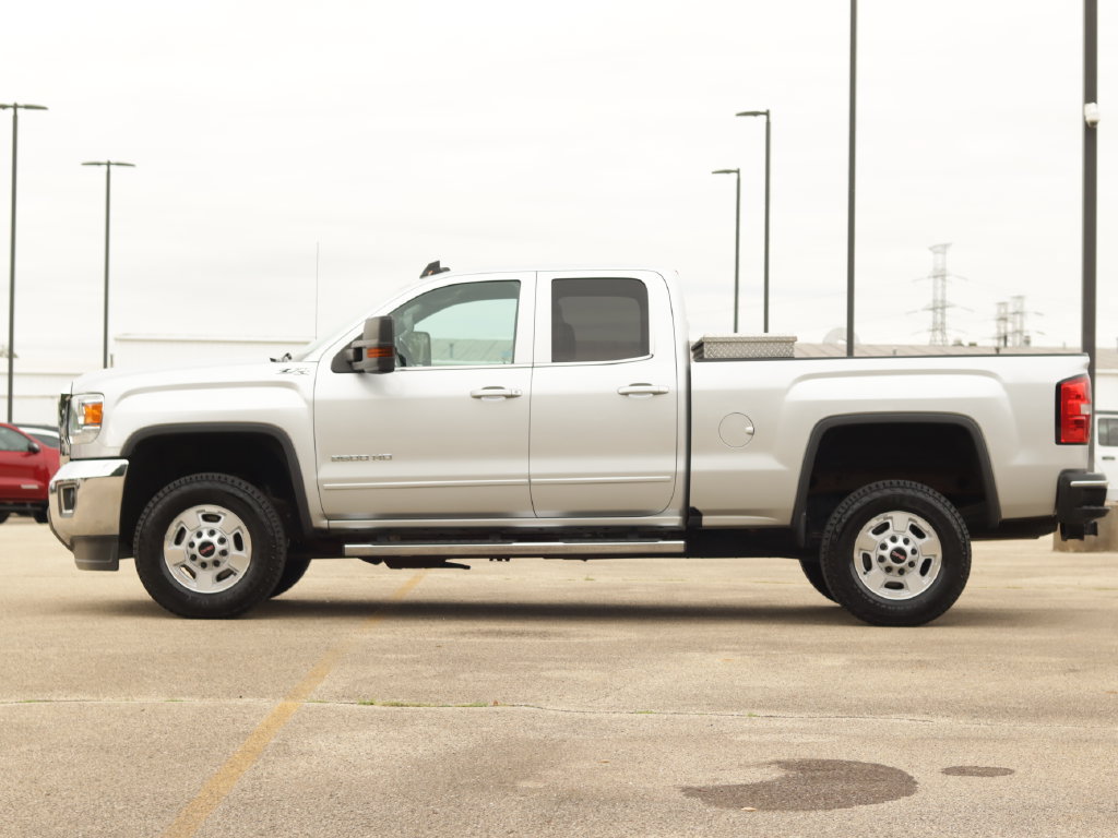 Used 2019 GMC Sierra 2500 SLE AWD/4WD image 4