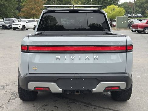 Used 2022 Rivian R1T Adventure AWD/4WD image 12