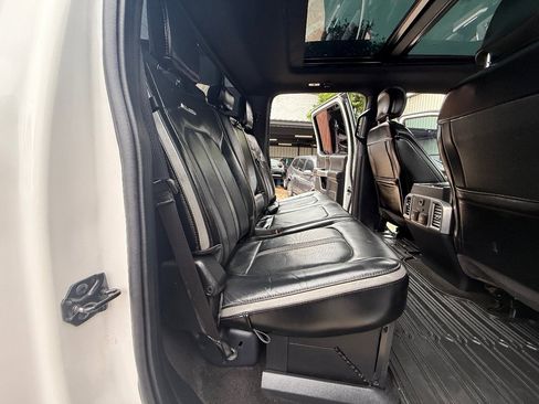 Used 2019 Ford F350 Platinum w/ Platinum Ultimate Package image 30