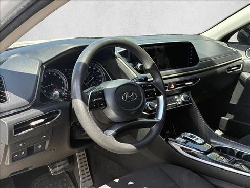 Used 2023 Hyundai Sonata SEL FWD image 12