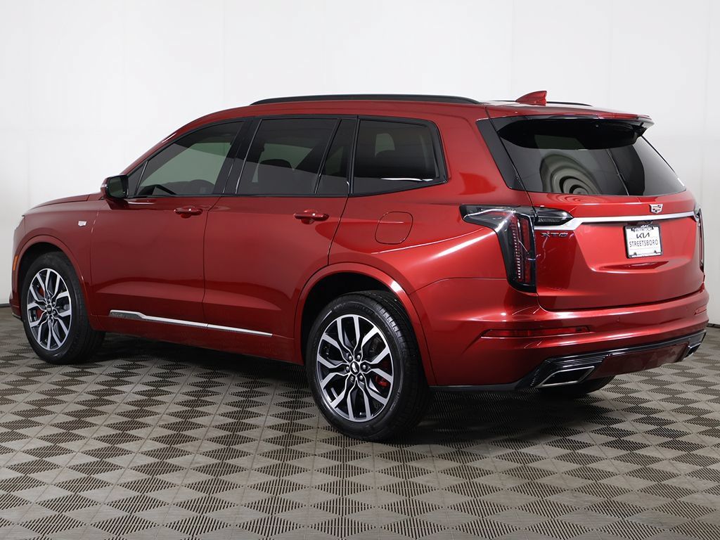 Used 2024 Cadillac XT6 Sport w/ LPO, Floor Liner Package AWD/4WD image 14