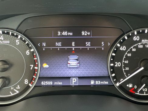 Certified 2022 Nissan Armada SV w/ SV Appearance Package image 26