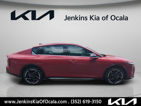 New 2026 Kia K4 GT-Line FWD image 2