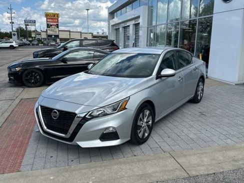 Used 2020 Nissan Altima 2.5 S FWD image 15