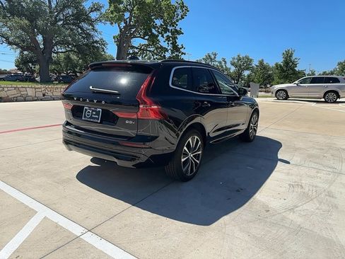 Certified 2022 Volvo XC60 B5 Momentum w/ Advanced Package image 6