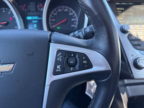 Used 2015 Chevrolet Equinox LTZ image 18