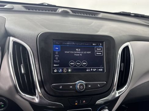 Used 2023 Chevrolet Equinox LS w/ LS Convenience Package AWD/4WD image 7