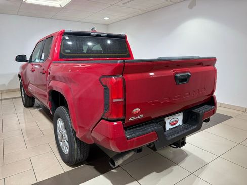 New 2026 Toyota Tacoma SR5 AWD/4WD image 3