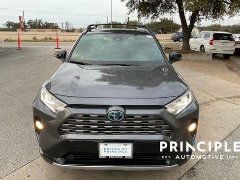 Used 2021 Toyota RAV4 XSE image 3