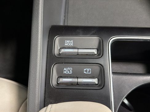 Used 2025 Hyundai Sonata SEL FWD image 39