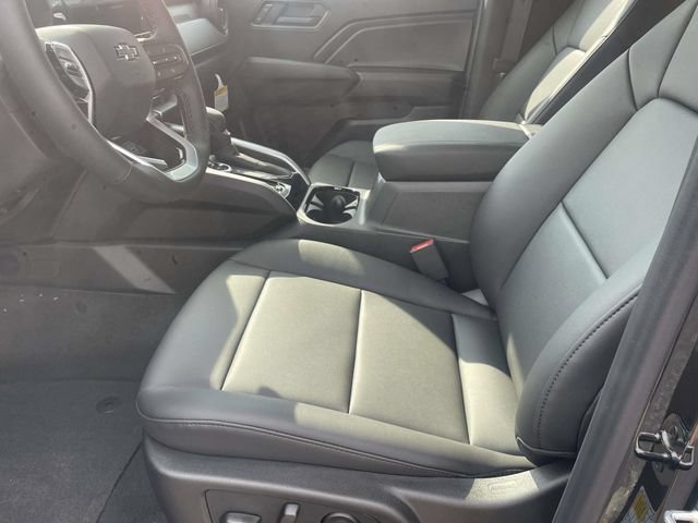 New 2026 Chevrolet Colorado Trail Boss w/ Midnight Edition AWD/4WD image 12