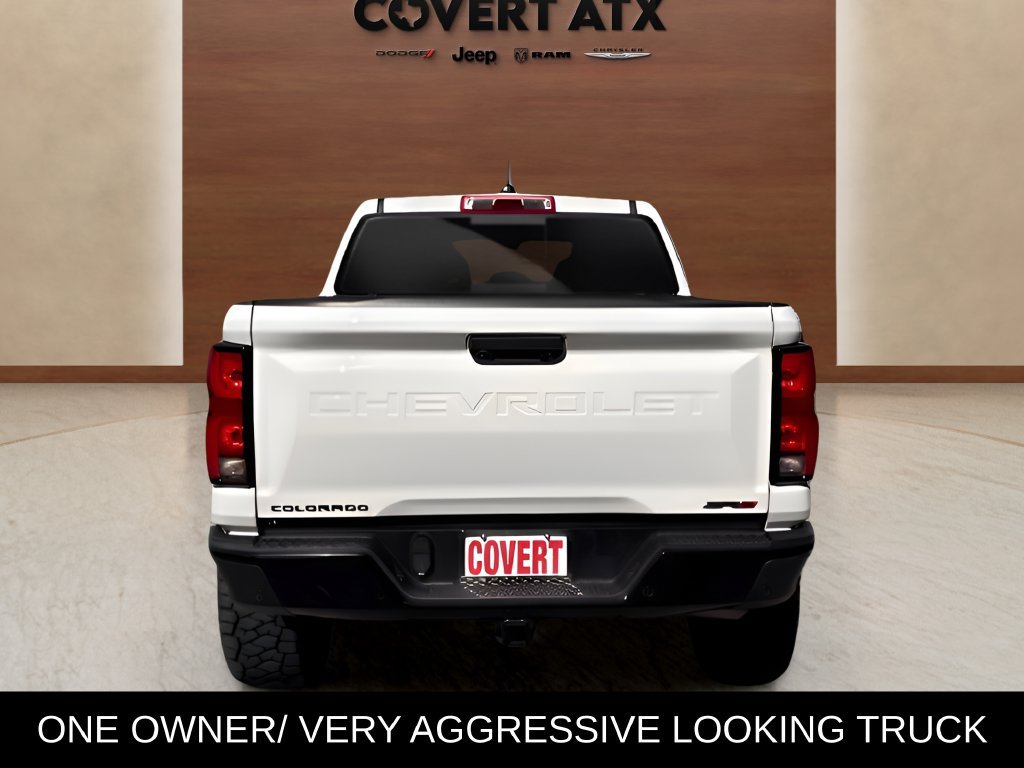 Used 2024 Chevrolet Colorado ZR2 w/ Technology Package AWD/4WD image 4