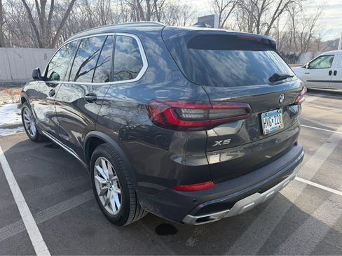 Used 2022 BMW X5 xDrive40i w/ Premium Package image 7