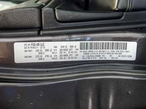 Used 2020 Jeep Grand Cherokee Altitude AWD/4WD image 35