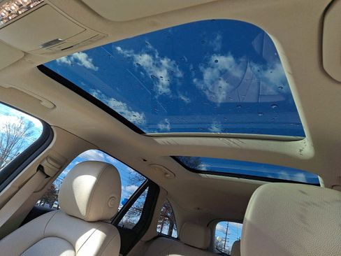 Used 2021 Mercedes-Benz GLC 300 GLC 300 image 11