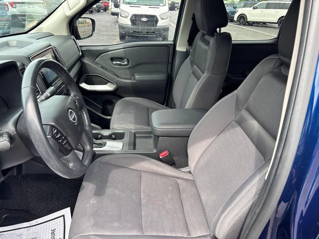 Used 2022 Nissan Frontier SV AWD/4WD image 23