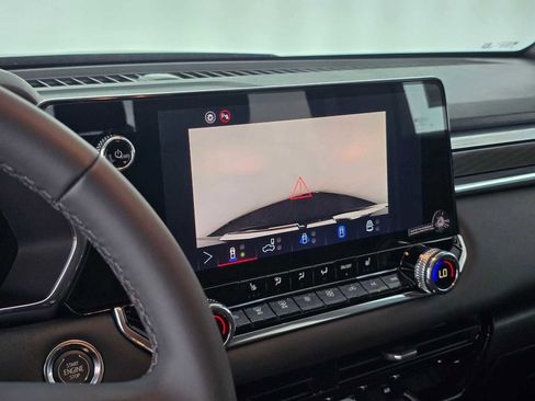 New 2026 GMC Canyon Elevation w/ Convenience Package image 30