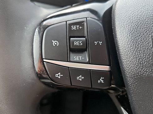 Certified 2023 Ford Escape Active AWD/4WD image 13