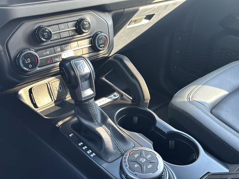Used 2024 Ford Bronco Big Bend AWD/4WD image 17