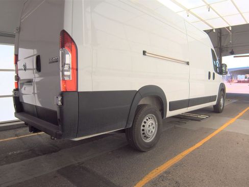 Used 2025 RAM ProMaster 3500 w/ Convenience Group FWD image 4