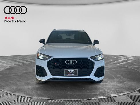 Used 2023 Audi SQ5 Prestige w/ Prestige Package AWD/4WD image 8