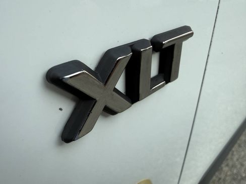 Used 2012 Ford Transit Connect XLT FWD image 17