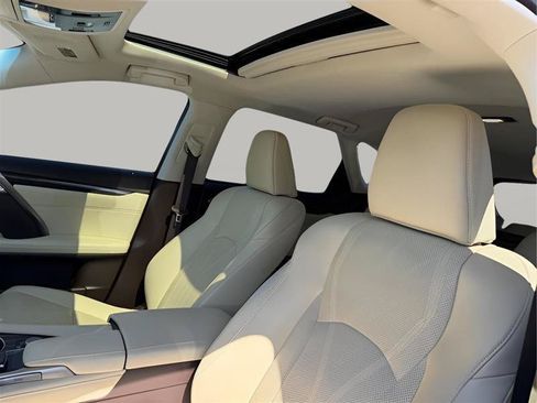 Used 2019 Lexus RX 450hL Luxury AWD/4WD image 18