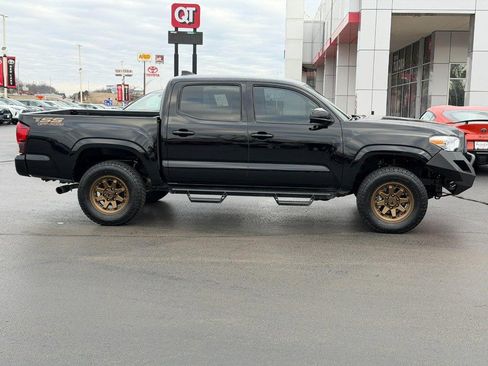 Used 2023 Toyota Tacoma SR image 2