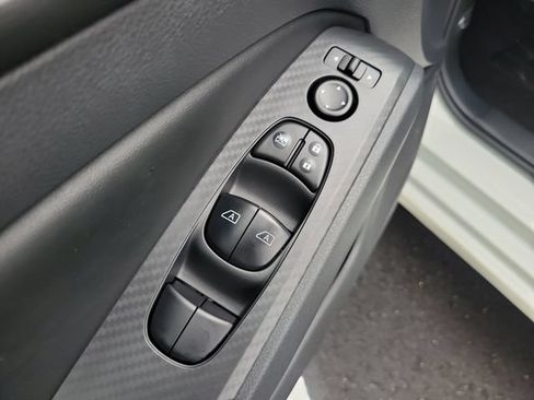 Used 2026 Nissan Altima 2.5 SV FWD image 13