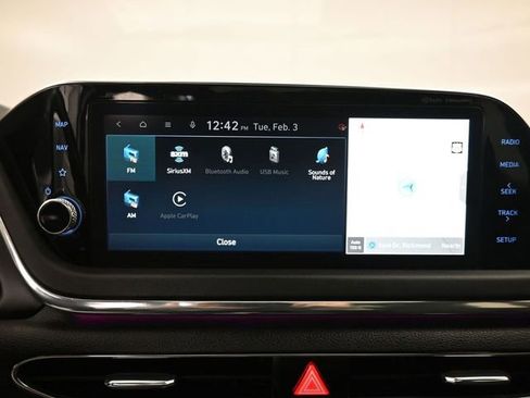 Used 2022 Hyundai Sonata Limited image 16