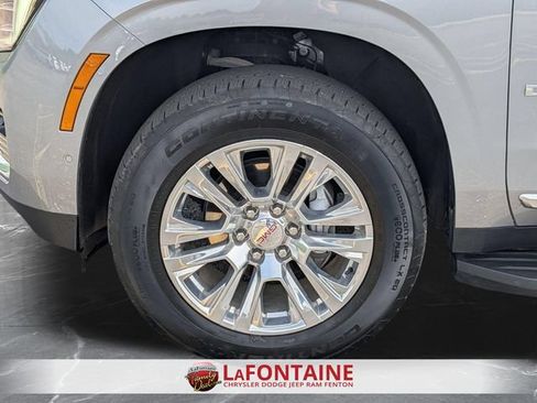 Used 2025 GMC Yukon Denali AWD/4WD image 34