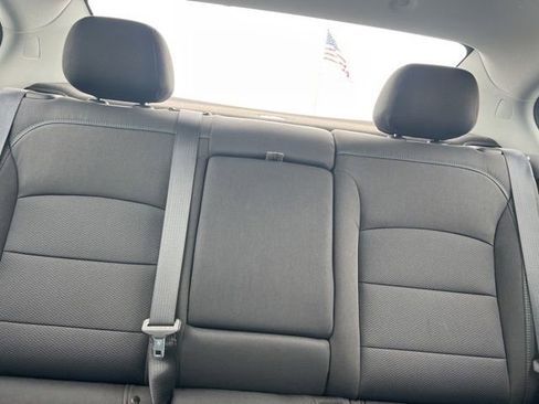 Used 2019 Chevrolet Cruze LT w/ Convenience Package image 29