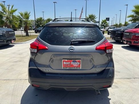 Used 2020 Nissan Kicks SV w/ Exterior Package FWD image 4