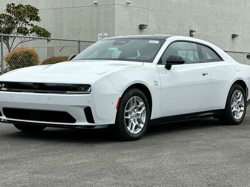 New 2025 Dodge Charger Daytona R/T w/ Quick Order Package 25M R/T image 8