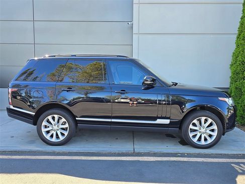 Used 2016 Land Rover Range Rover HSE image 7