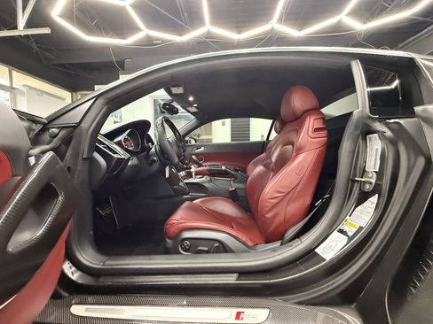 Used 2015 Audi R8 V8 image 11