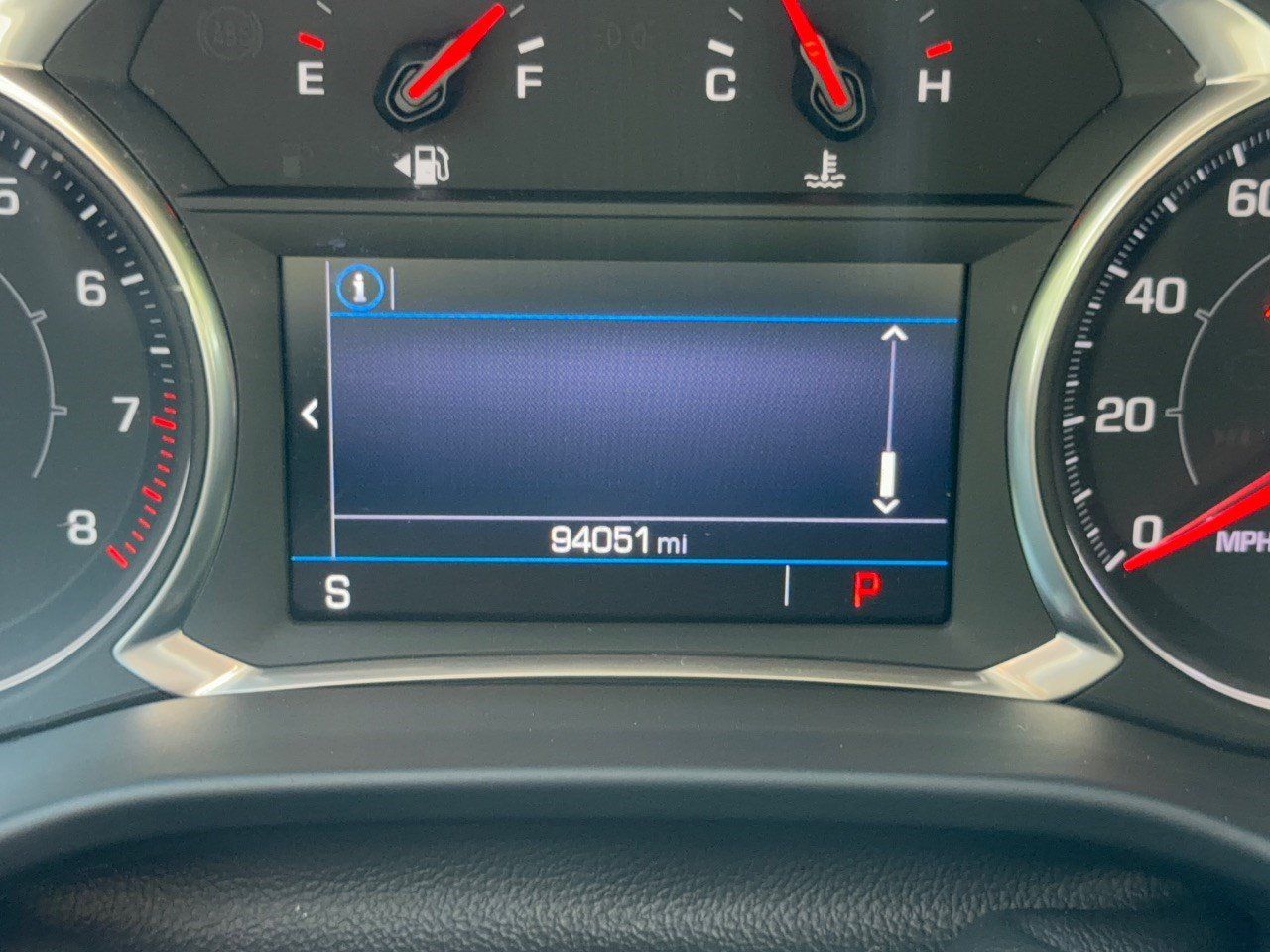 Used 2021 GMC Acadia SLE w/ Driver Convenience Package FWD image 26