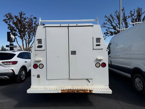 Used 2013 Ford E-350 and Econoline 350 Super Duty w/ PWR Locks & Windows Group RWD image 5