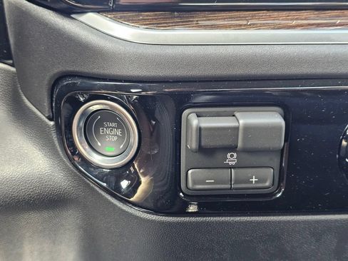 New 2026 GMC Sierra 3500 SLE AWD/4WD image 30