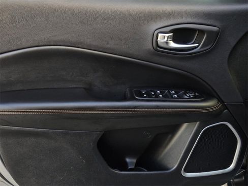 Used 2018 Jeep Compass Limited w/ Safe & Security Group image 19