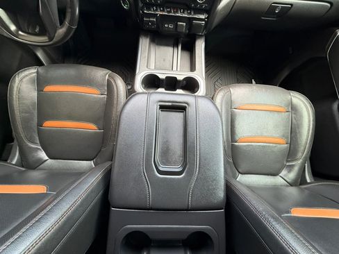 Used 2021 GMC Sierra 1500 AT4 w/ AT4 Preferred Package AWD/4WD image 46