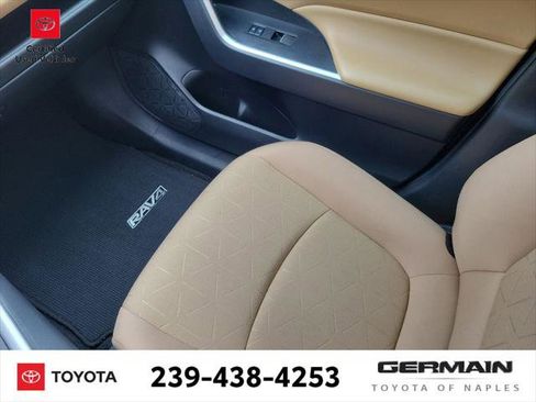 Certified 2022 Toyota RAV4 XLE w/ Convenience Package FWD image 28
