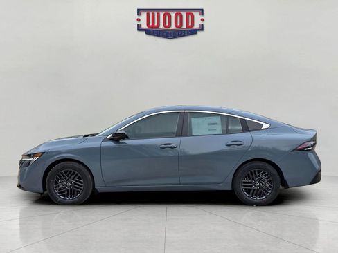 New 2026 Nissan Sentra SV w/ Floor Mat Package FWD image 4