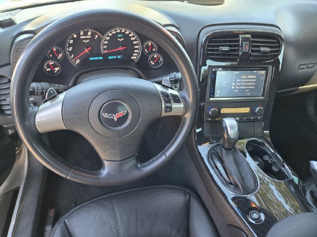 Used 2011 Chevrolet Corvette Coupe w/ 1LT RWD image 27