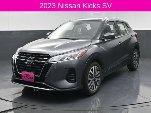 Used 2023 Nissan Kicks SV FWD image 2