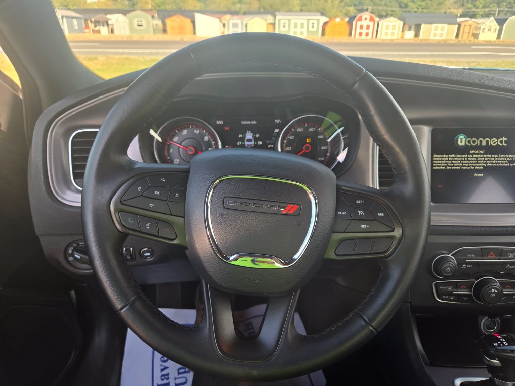 Used 2023 Dodge Charger SXT RWD image 9